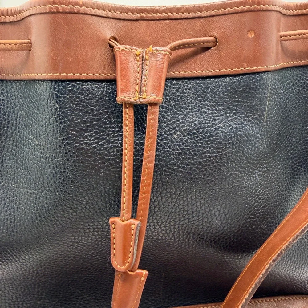 Coach Bucket Bag Vintage Sheridan Drawstring Crossbody Womens Medium Black Brown